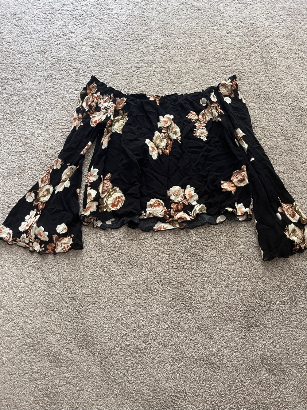 Peppermint Black Floral Off-Shoulder Bell Sleeve Crop Top